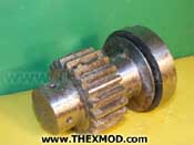 Output Gear and Finger Assembly - FV 670813