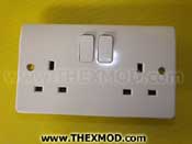 Socket - Switch - 3 Pin - Double - 240V 13 Amp