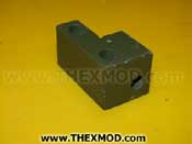 Hinge Block Centre - DH980430100 AS065335