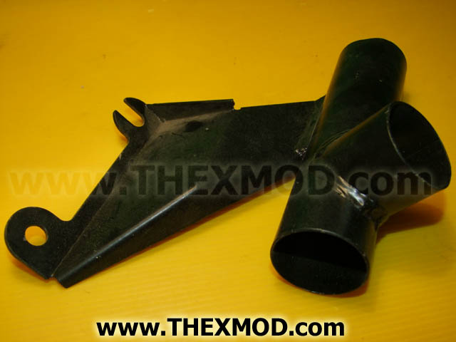 Bracket - Air Intake Connector - RRC8809-2