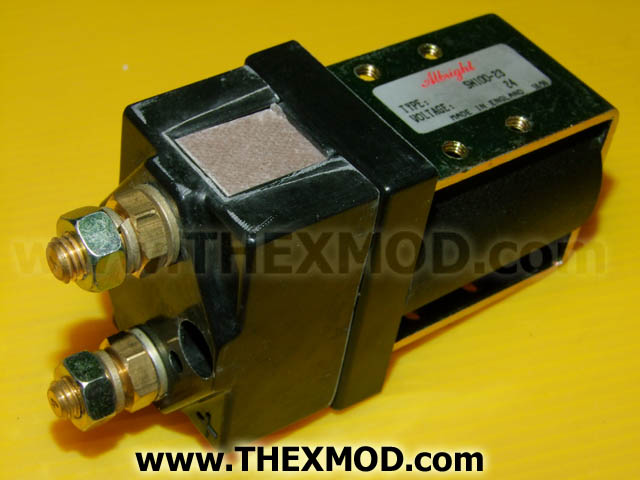 Soleniod Switch 24V 100 AMP - SW100 / 989011707-1