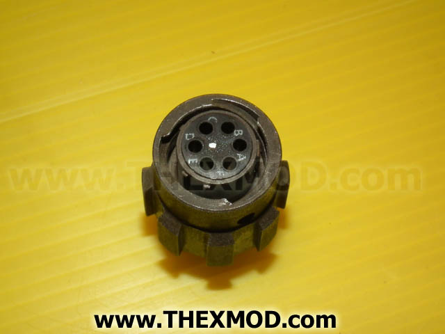 Socket Plessey - 050273-2