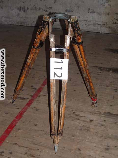 Tri pod -1
