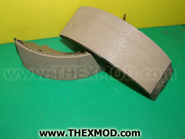 Brake - Shoes - Handbrake - STC965 - STC2990 - RTC3403-1