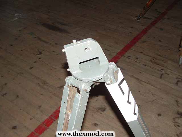 Tri pod -2