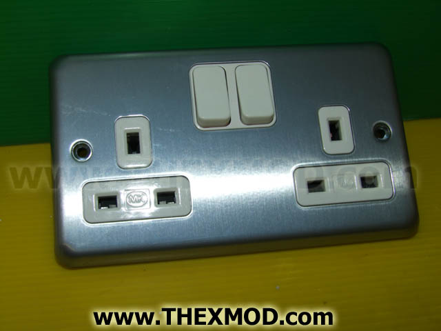 Connector - 13A Switch Socket 2 Gang  - 2948 MCO-1