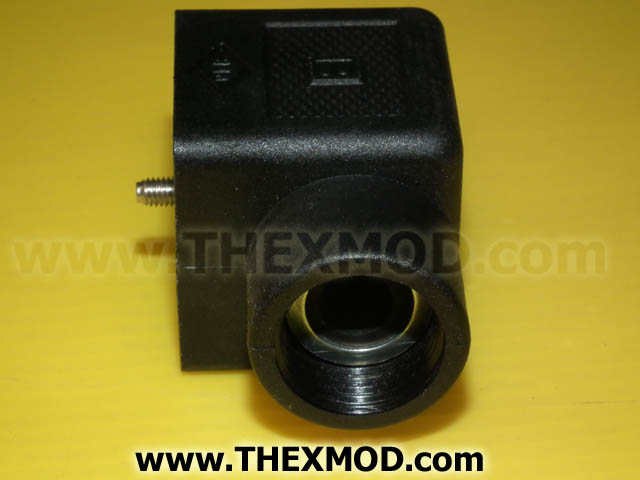 Plug - 0413872 - 413872-3