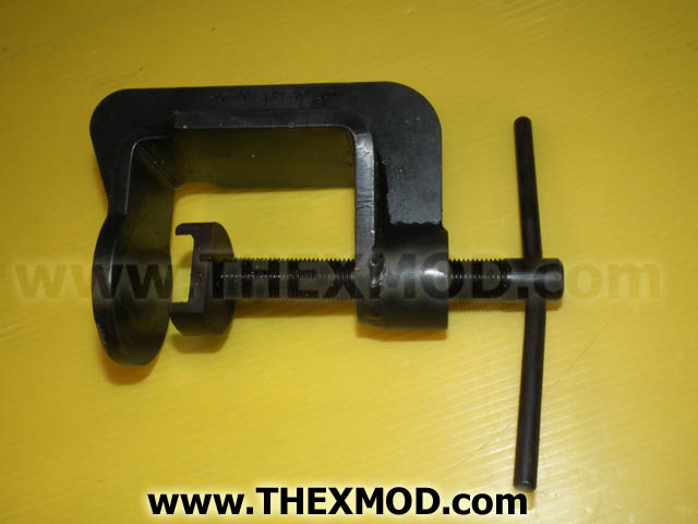 Compressor Brake Piston Caliper Tool - LRT-70-500-1