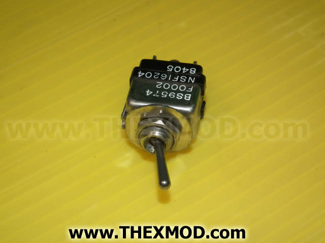 Switch Toggle - 8866K4 - BS9574F0002 - 16204-1