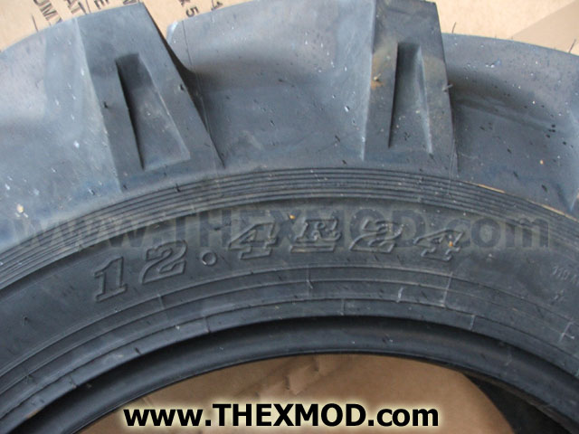 Tyre - Dunlop - 12.4 R24 - Set of 3-3