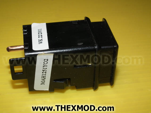 Switch Push - MAH1251Y02-3