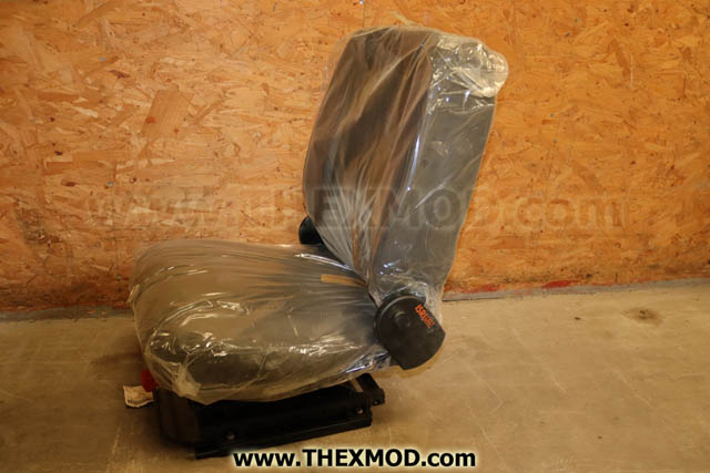 Seat Individual Fabric and Vinyl - MXH2027-2