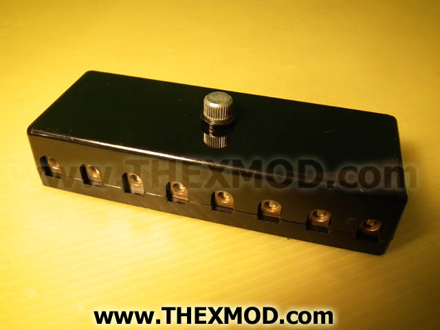 Block Fuse Holder - 5677-4126-010-1