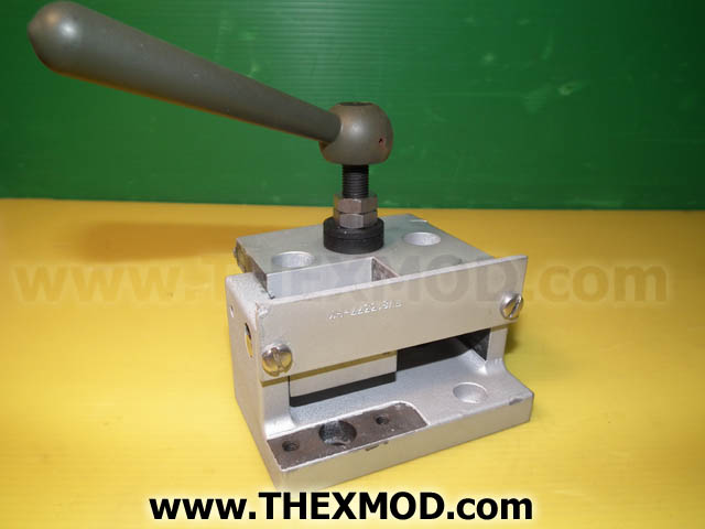 Clamp Assembly - FV813370-1
