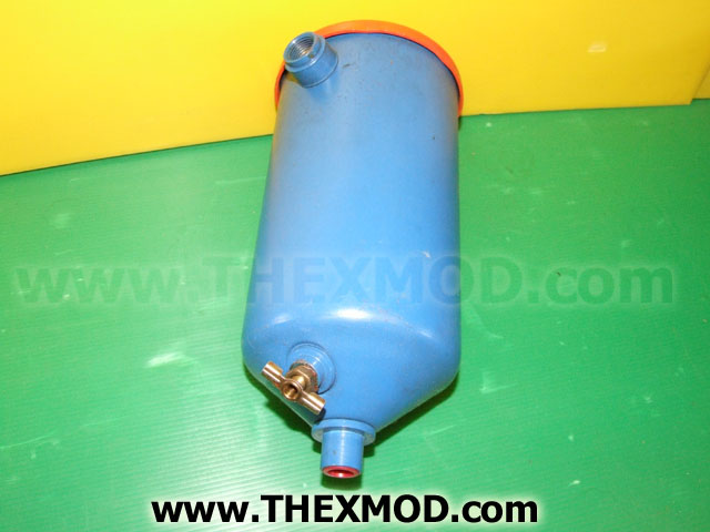 Separator - Water - 12.09 IN LG 5IN DIA Body - 6436909-2