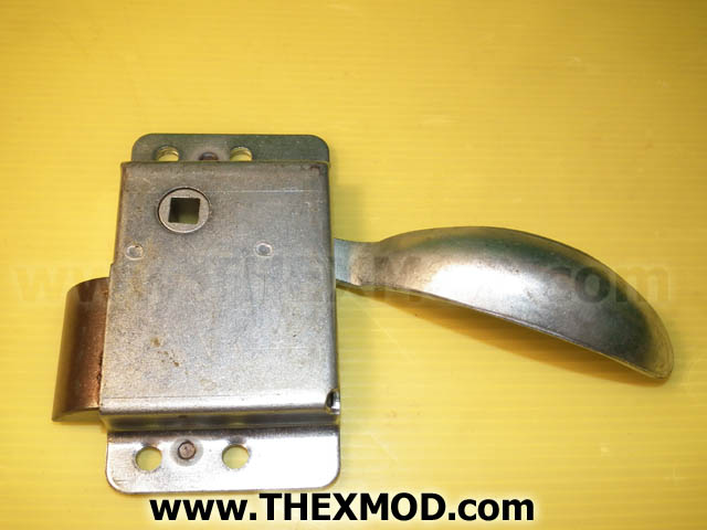 Latch Door - 9064851-1