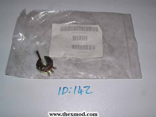 Resistor Variable 100K OHMS - 161-521-1