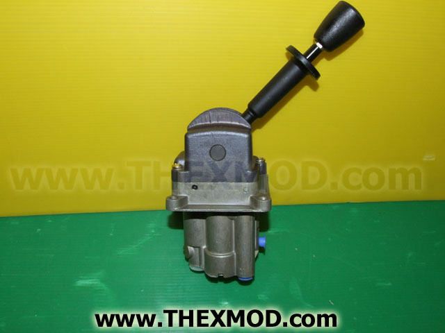 Valve - Hand Brake - Wabco APGA6648A-2
