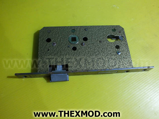 Latch - 1490-1