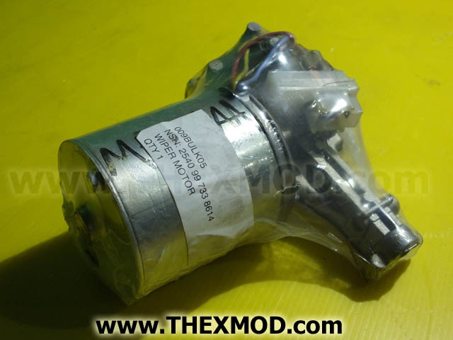 Motor Windshield Wiper - RH - RTC4678 - LRW132-1