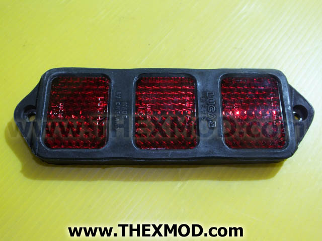 Reflector - Red - LAB754-1