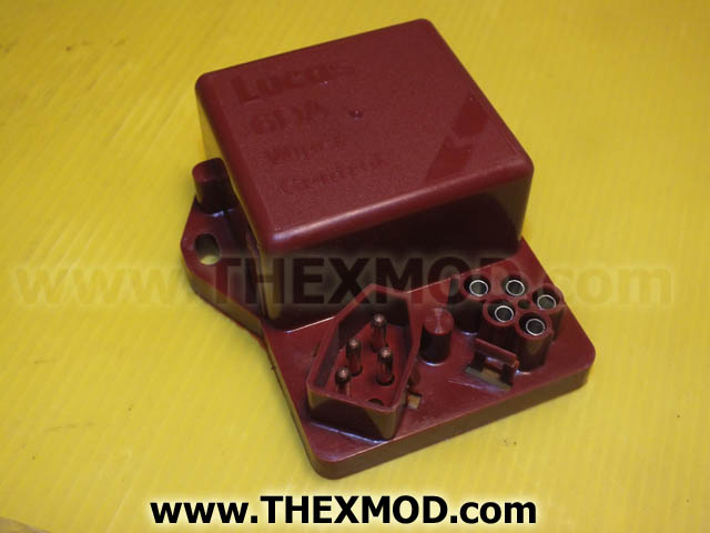 Control Intermittent Wipe - 24v - 4 pin plug -1
