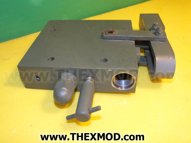 Pump - Hand Driven - HYSTER SKS65335-9-1