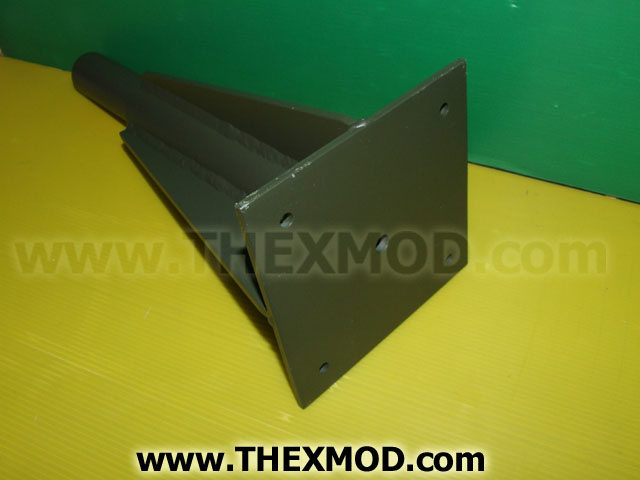 Support - Antenna Base - 150mm SQ Mounting Plate-3