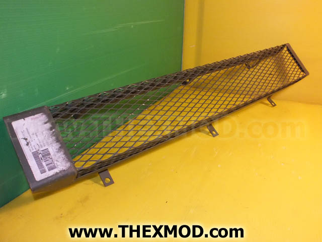 Guard Centre Exhaust - 31 1/2in x 6 3/4 - FV758025-1