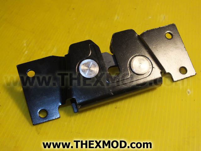 Latch RH - 3290118-1