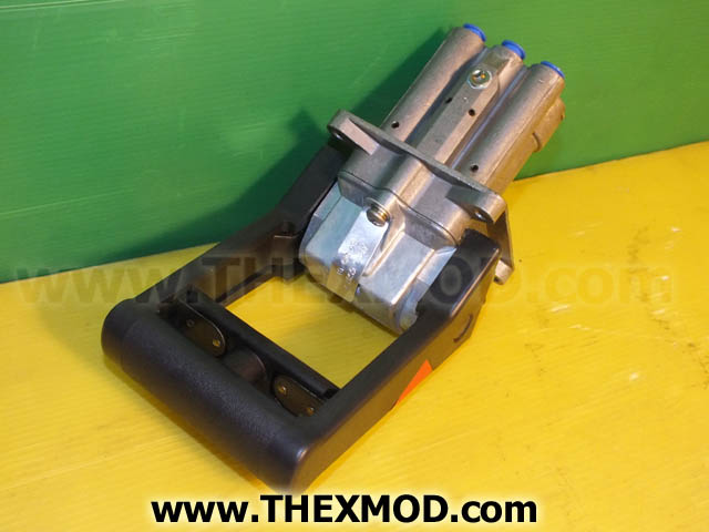 Valve Control Handbrake Lever - BBU2084-3
