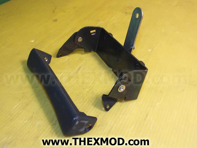 Handle Door - LH - NAH2800-1