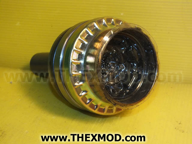Universal Joint - RH - 90157212-3