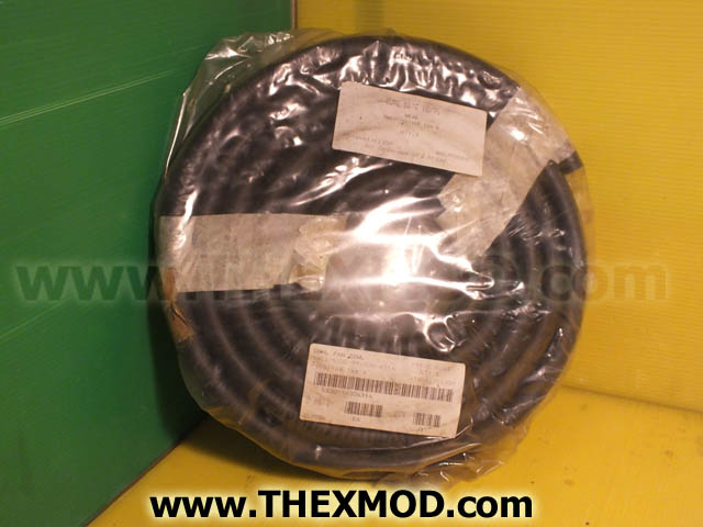 Seal Fan - 44 3/4in Long x 27 1/8in wide- FV651468-1