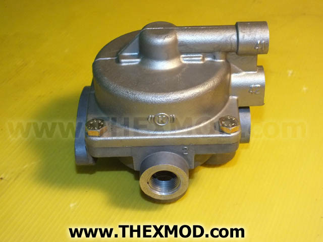 Valve Relay - Dual Air Brekes - APGA6493GD-3