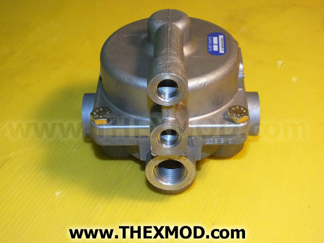 Valve Relay - Dual Air Brekes - APGA6493GD-4