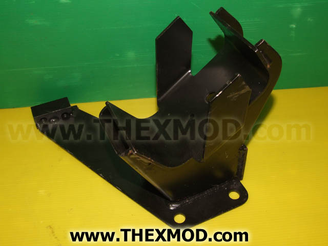 Bracket - Engine Mounting - RH - ANR2868-3