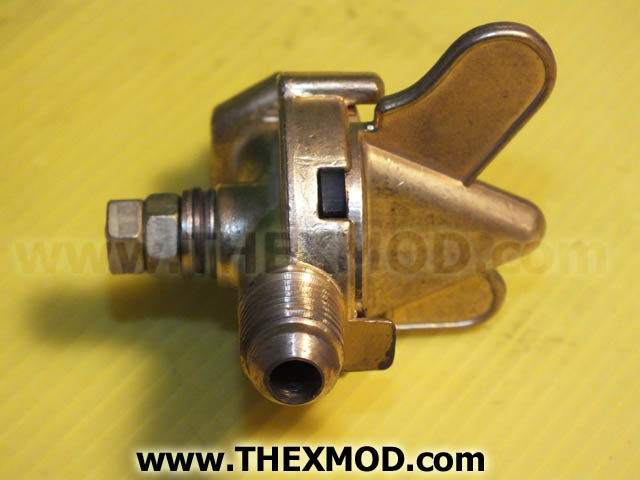 Valve Plug Fuel Tank - on/off - 453-6563-801-2