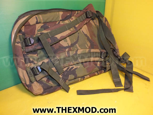 Ruck Sack Radio Carrier - Cloth -AO/15591 - ISSUED-3