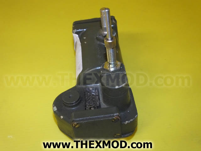 Wiper Unit - 24v dc - Drivers Hood Wipe- FV2171972-4