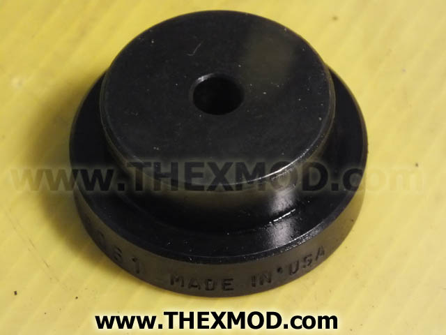 Plate Shouldered - 3/4in Long - 1/8in dia - 8B7560-1