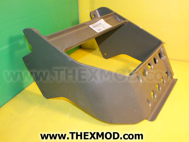 Step - Lower - LH - AMPC070-3