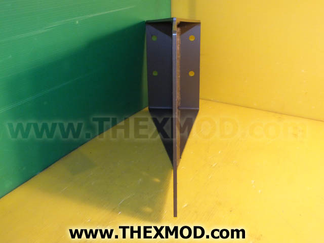 Wheel Chock Bracket - RH - MXK3601-2