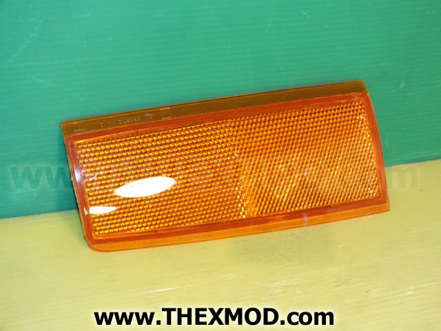 Reflector - Amber - RH - 0332A7 - 5974342-1