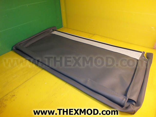 Cover Seat - Rear Inward Facing Bench - RRC7897LOY-2