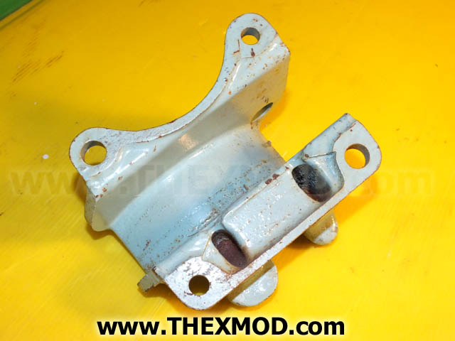 Bracket Mounting Starter Motor - CK3830-3