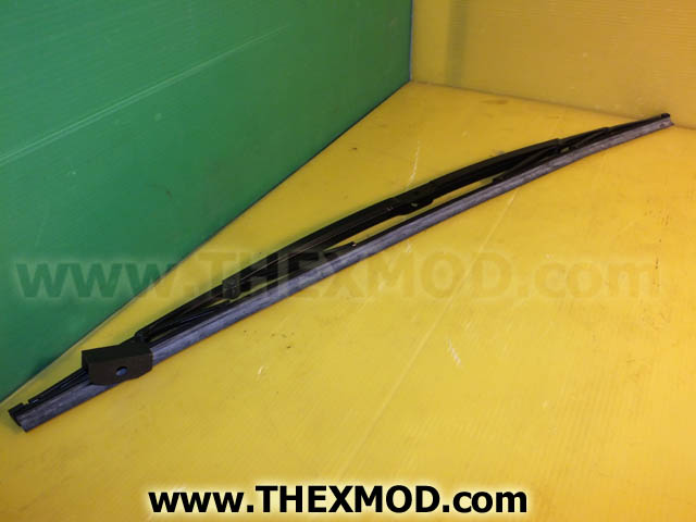 Blade Windshield Wiper - B49760-1