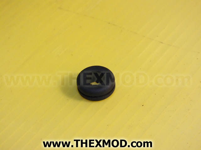 Grommet - Rubber - 0.25in hole dia - 5325999423420-1
