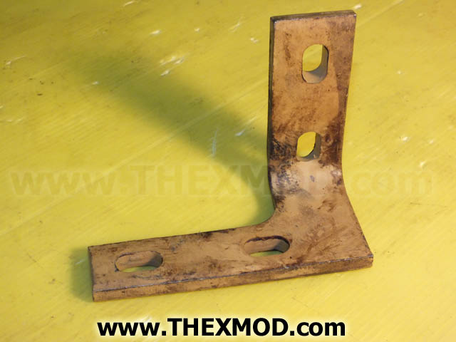 Bracket - Radiator Retaining - 1W9307-1