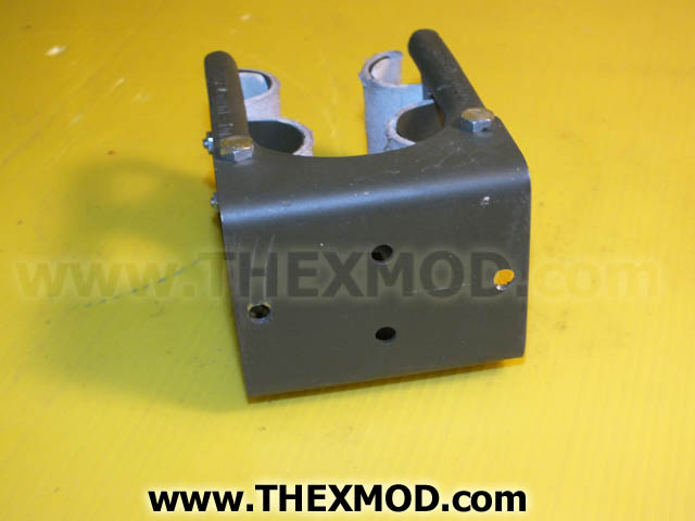 Clip Small Arms - 2 25/32in x 3in - FV964651-3